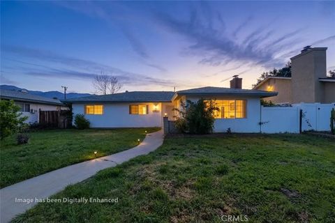 Photo of 12943 California St, Yucaipa, CA 92399 (MLS # IV26059788)