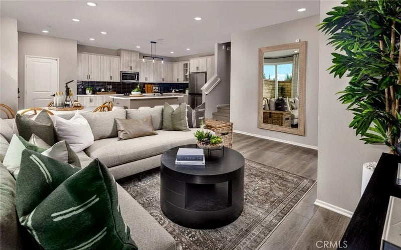 4151 S S. WILDFLAX PASEO 147