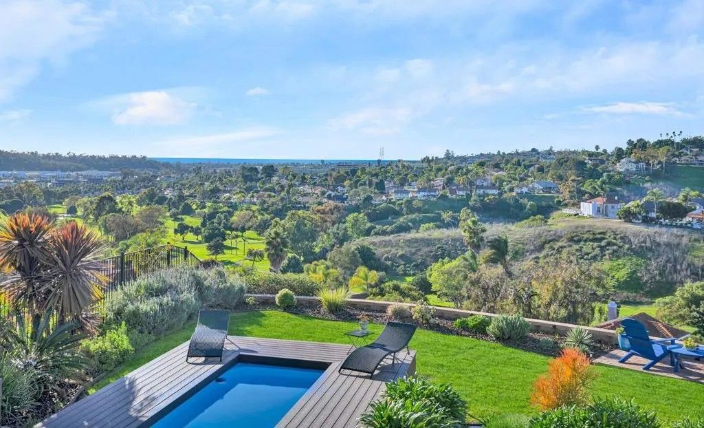 Photo of 3349 Par Drive, Oceanside, CA 92056 (MLS # NDP2600495)