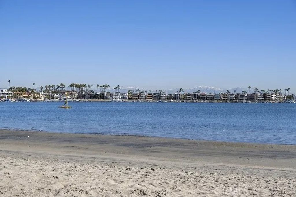 Photo of 6514 E Ocean Boulevard, Long Beach, CA 90803 (MLS # SW26050870)