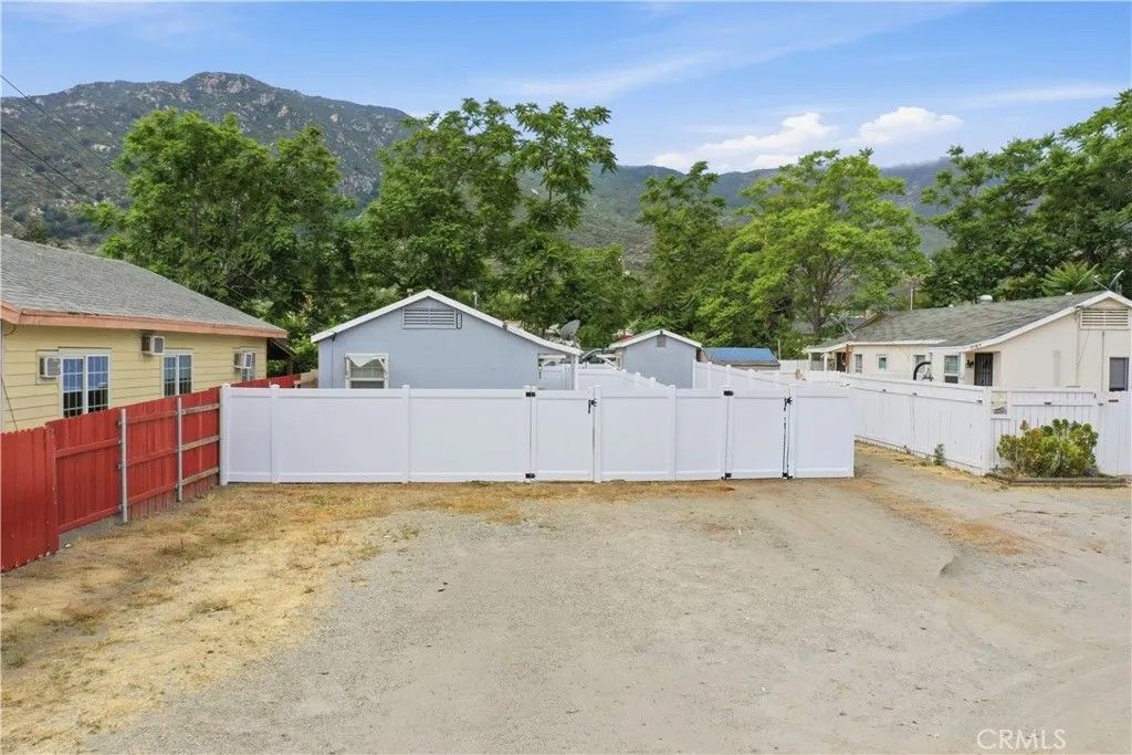 Photo of 17797 Grand A &amp; B Ave, Lake Elsinore, CA 92530 (MLS # SW26068596)
