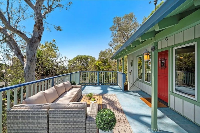 490 Arroyo Chico