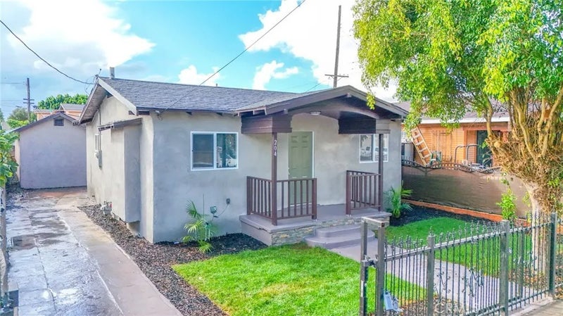 204 E 51st