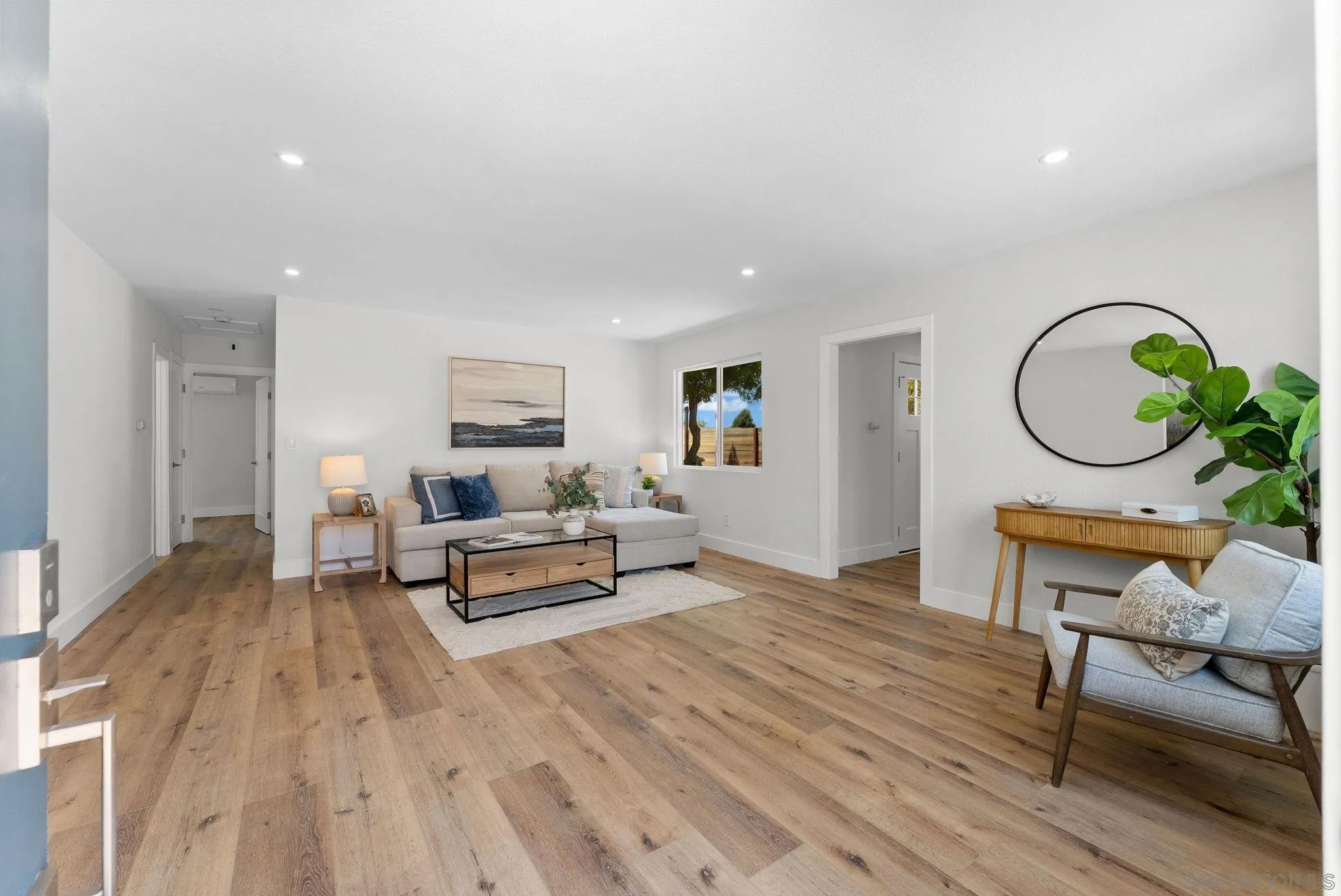 4316 Clairemont Dr