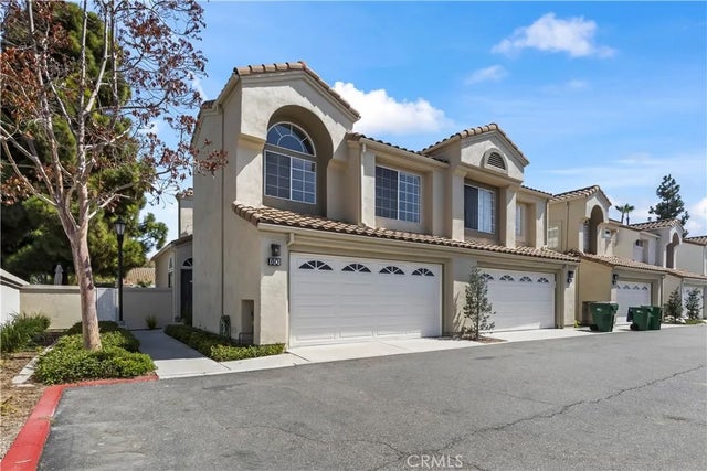 80 Almador, Irvine