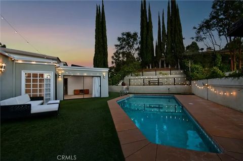 Tiny photo for 11566 Dona Teresa Dr, Studio City, CA 91604 (MLS # SR25233281)