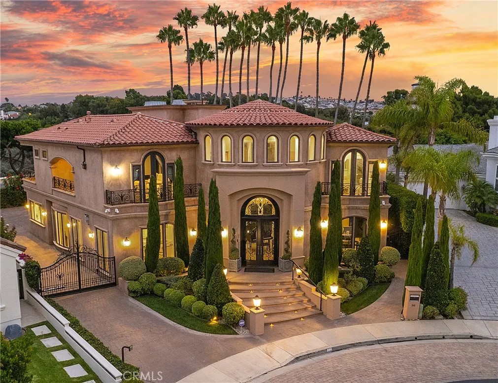 96 Ritz Cove Drive