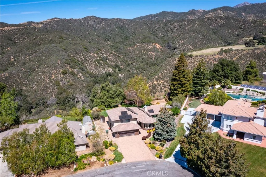 13046 Oak Crest