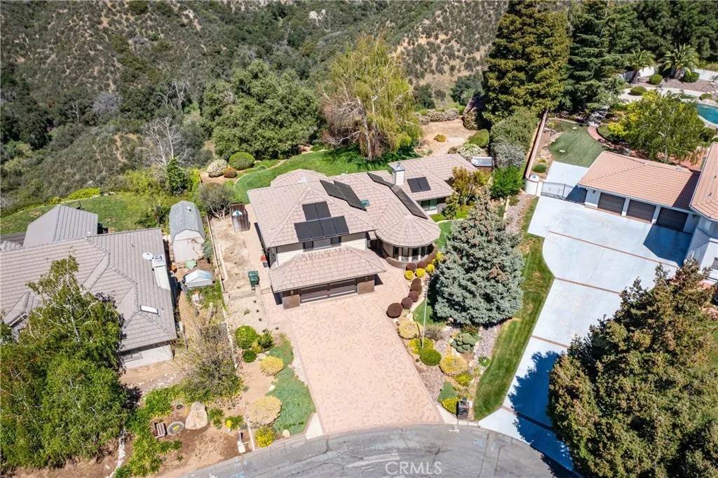 13046 Oak Crest