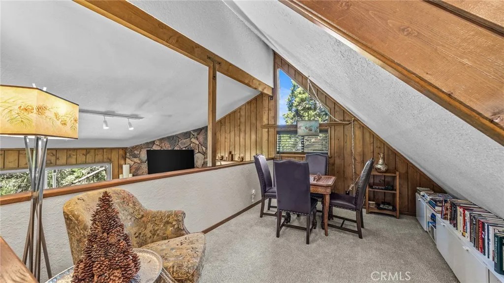 582 Kuffel Canyon Road