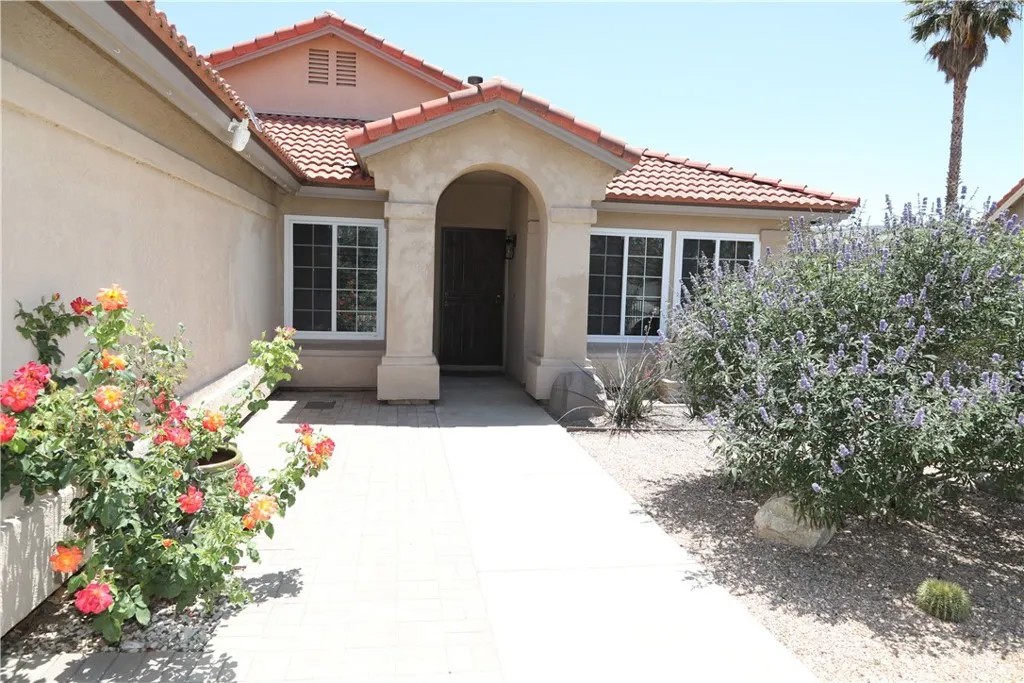 1724 High Vista