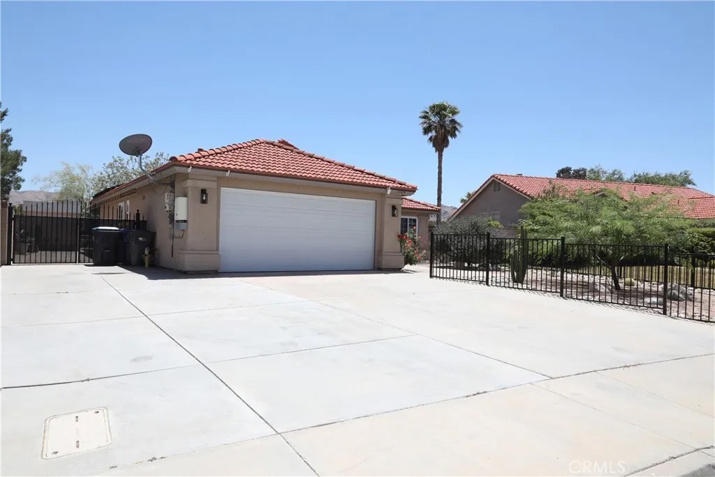 1724 High Vista