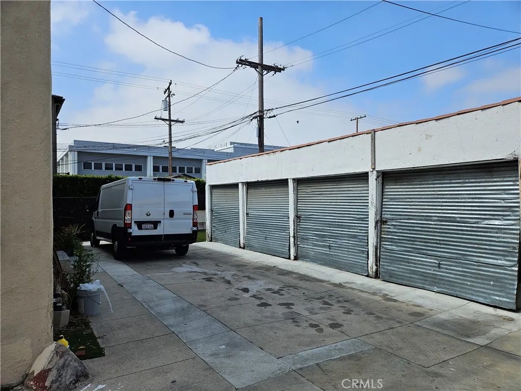 743 S Chevy Chase