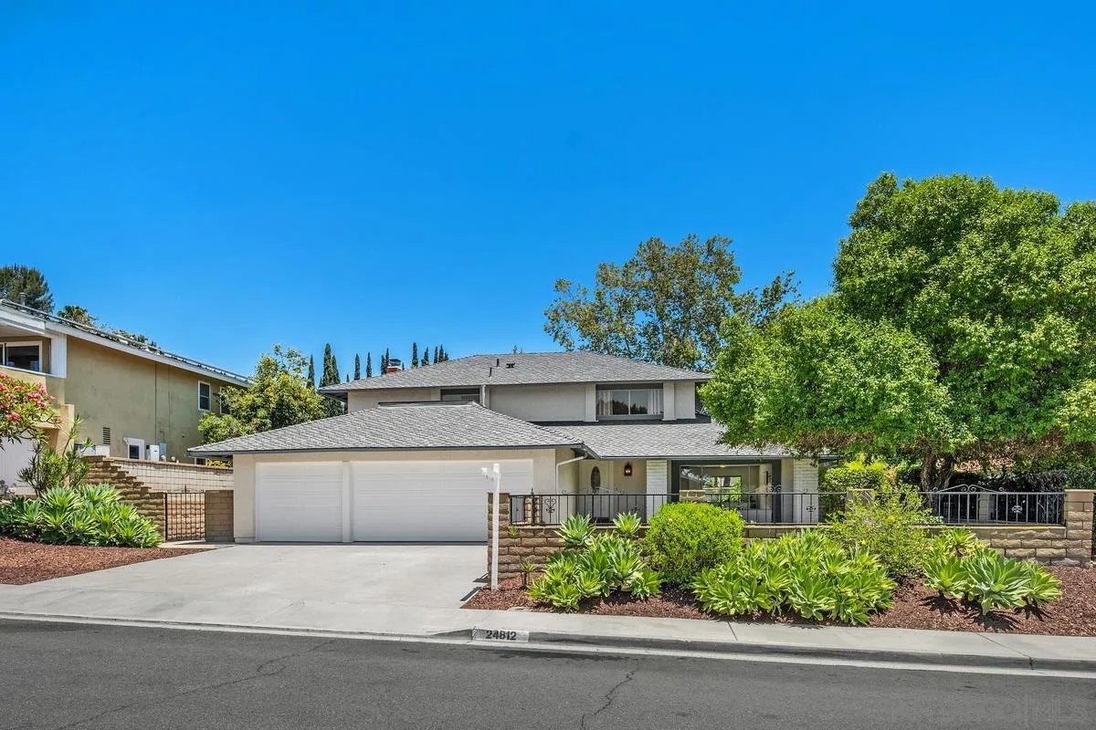 24812 Argus Dr