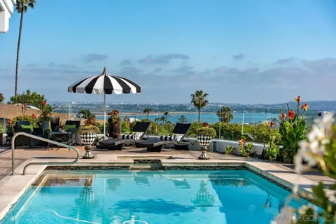 2402 Alto Cerro Circle, San Diego, CA 92109 - #: 260011911