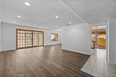 Tiny photo for 26562 Cardwick Court, Newhall, CA 91321 (MLS # SR25262349)