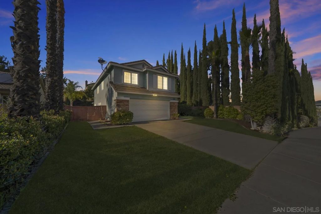 Photo of 39420 Bonaire Way, Murrieta, CA 92563 (MLS # 260004480)