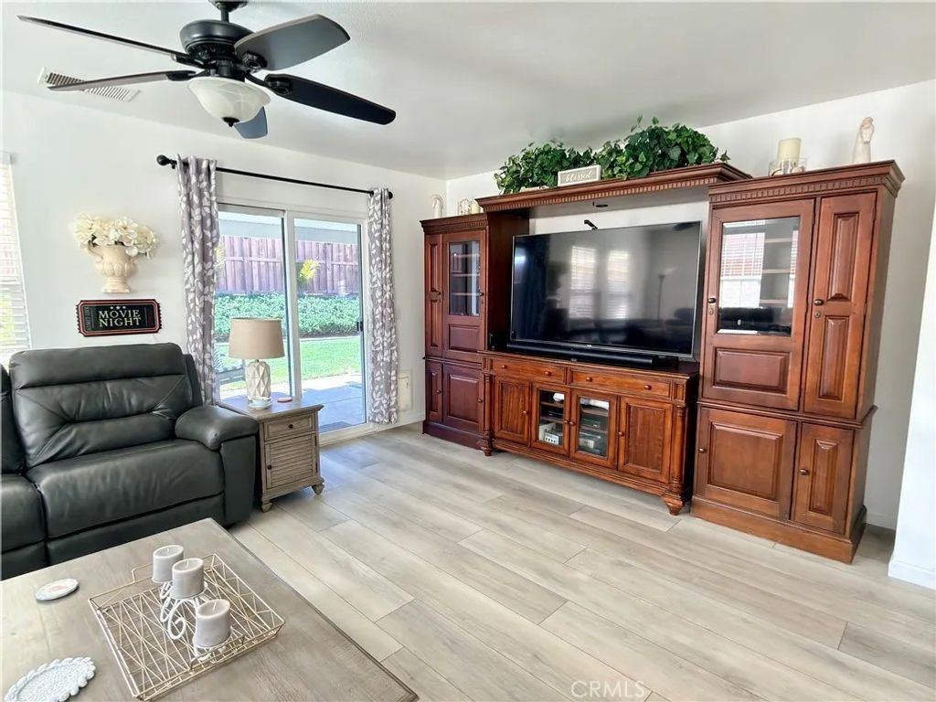 Photo of 690 Julian Avenue, San Jacinto, CA 92582 (MLS # PW26050751)