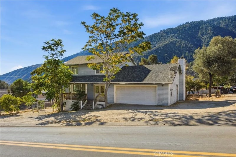 3944 Mount Pinos Way