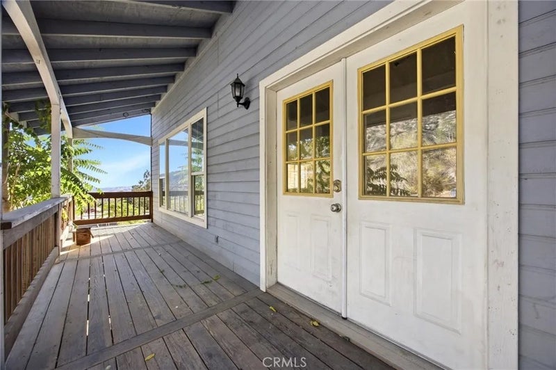 3944 Mount Pinos Way