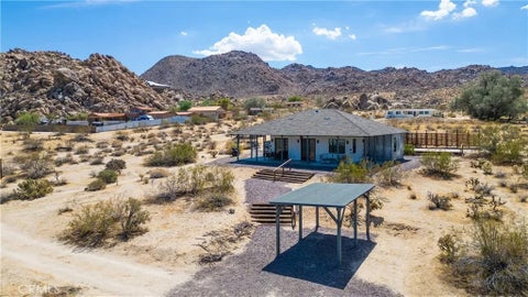 Photo of 7285 Mount Lassen Ave, Joshua Tree, CA 92252 (MLS # IG26200169)