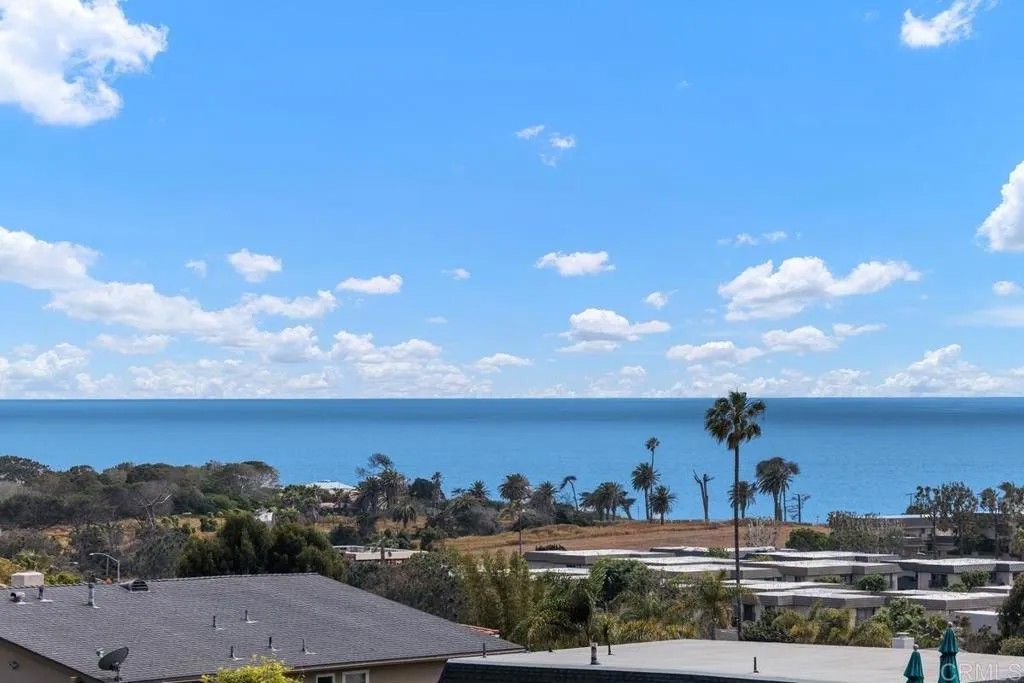 Photo of 640 W Solana Circle #11, Solana Beach, CA 92075 (MLS # NDP2408966)