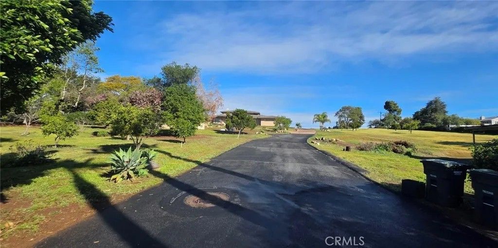 Photo of 1186 Lydia Lane, Fallbrook, CA 92028 (MLS # SW26084026)