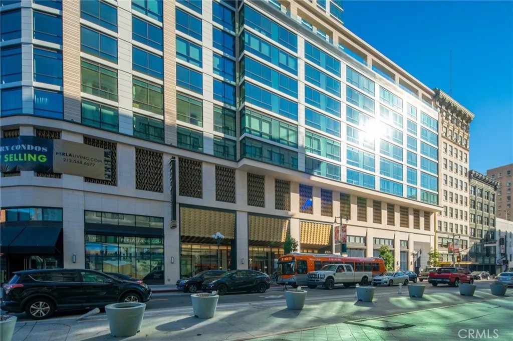 400 S Broadway 1012