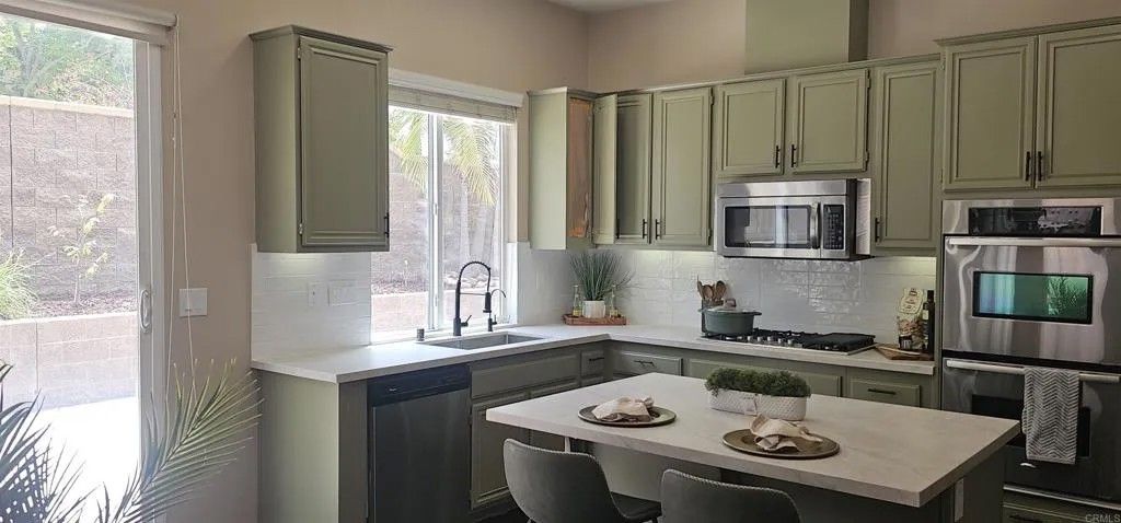 Photo of 1733 Thompson Avenue, Chula Vista, CA 91913 (MLS # NDP2605154)