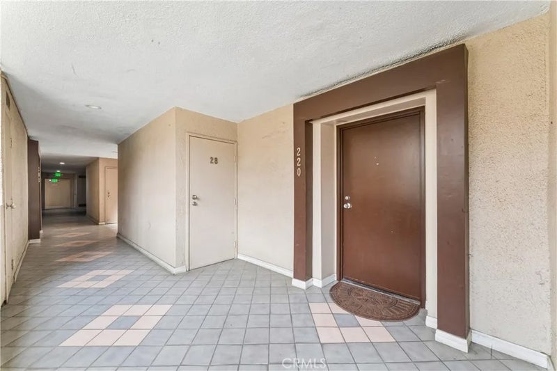 7826 Topanga Canyon 220