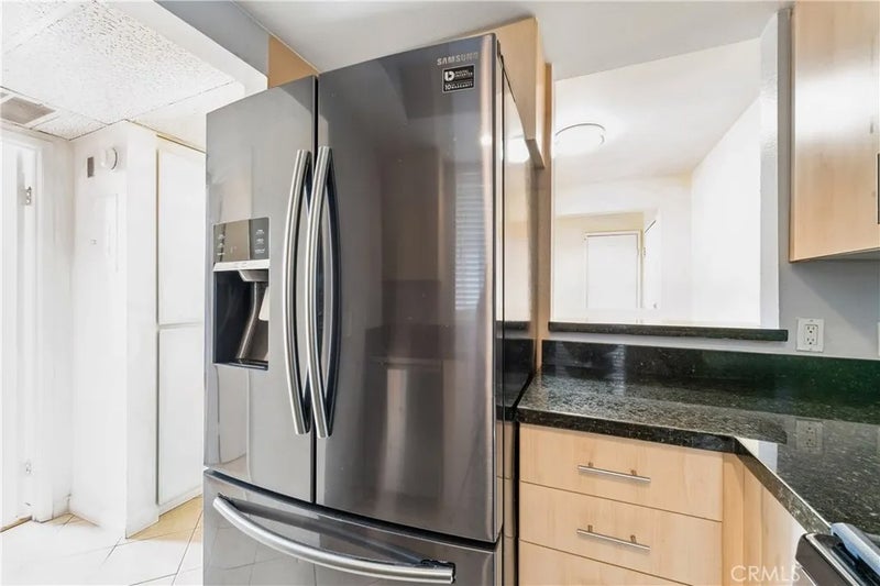 7826 Topanga Canyon 220