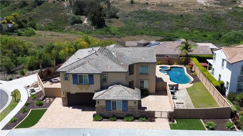 Photo of 1128 Ocean Ridge Court, Oceanside, CA 92056 (MLS # OC26099131)