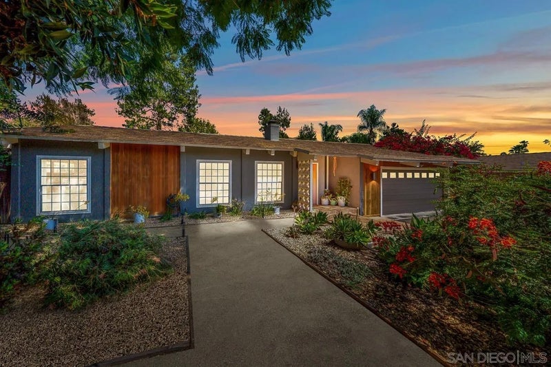 2208 Sunset Drive