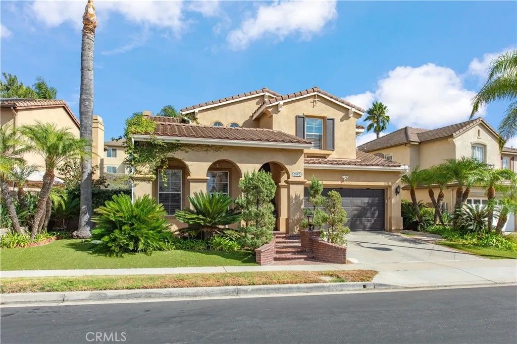 Photo of 23072 Bouquet Canyon, Mission Viejo, CA 92692 (MLS # OC25280757)