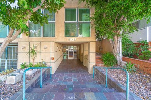 Tiny photo for 1927 Glendon #301, Los Angeles, CA 90025 (MLS # SB25251485)