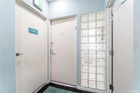 Tiny photo for 1927 Glendon #301, Los Angeles, CA 90025 (MLS # SB25251485)
