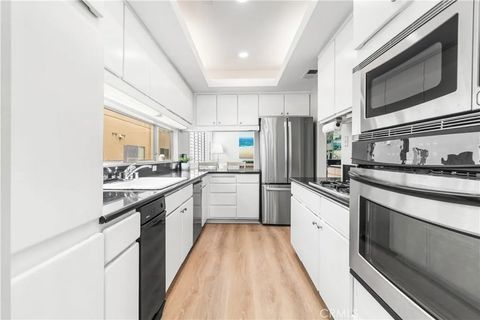 Tiny photo for 1927 Glendon #301, Los Angeles, CA 90025 (MLS # SB25251485)