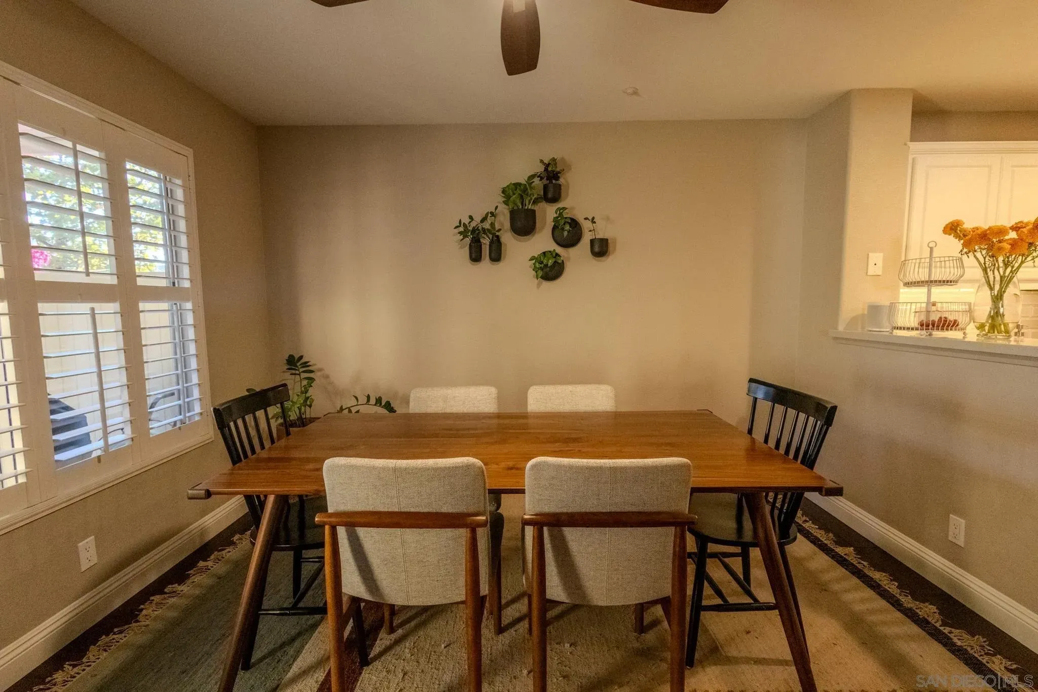 Santee, California 92071, United States, 3 Bedrooms Bedrooms, ,3 BathroomsBathrooms,Residential,Active,241469