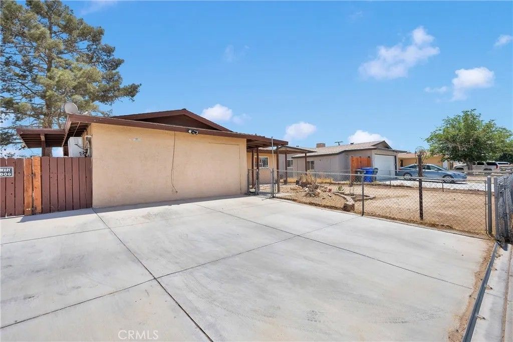 Photo of 35391 Western Drive, Barstow, CA 92311 (MLS # HD26024240)