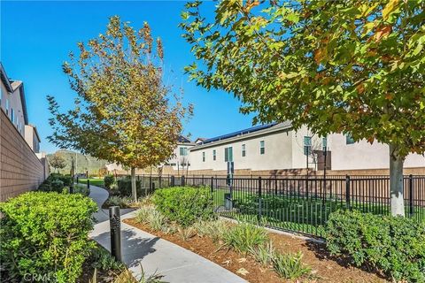 Tiny photo for 913 Helena Ridge, Lake Elsinore, CA 92530 (MLS # OC26006983)