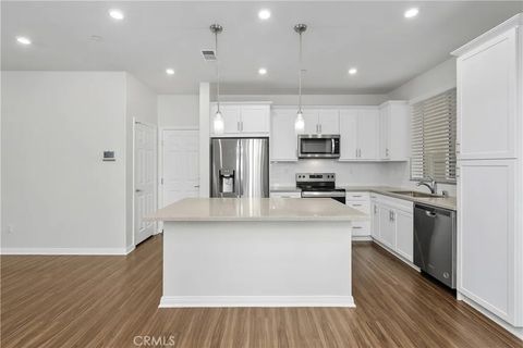 Tiny photo for 913 Helena Ridge, Lake Elsinore, CA 92530 (MLS # OC26006983)