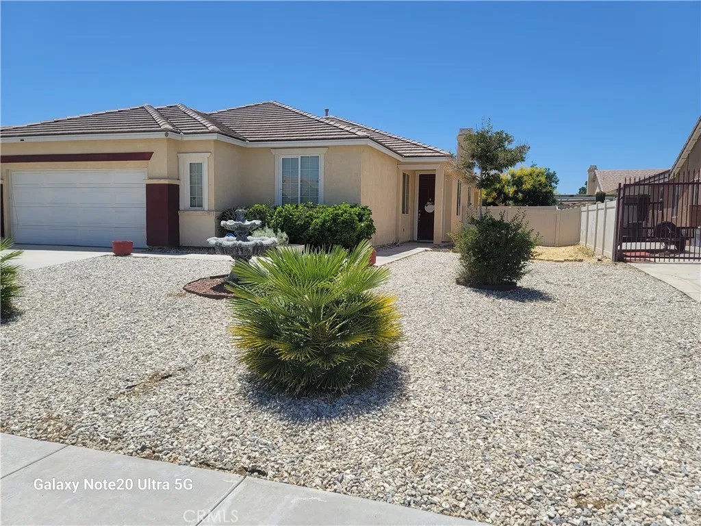 11819 Maywood