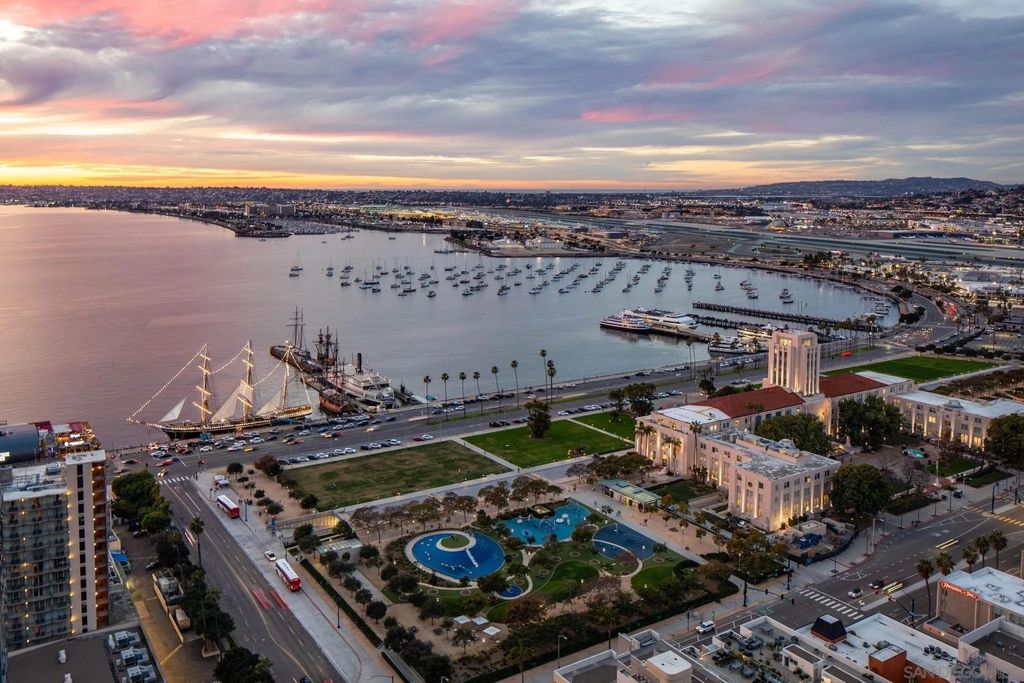 Photo of 1388 Kettner Blvd #3405, San Diego, CA 92101 (MLS # 250046228)