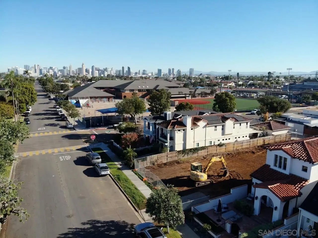 711 H Avenue 23 & 24