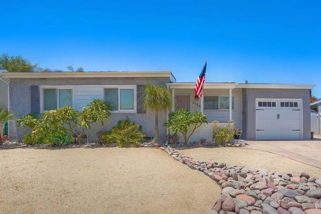 3726 Nassau Drive
