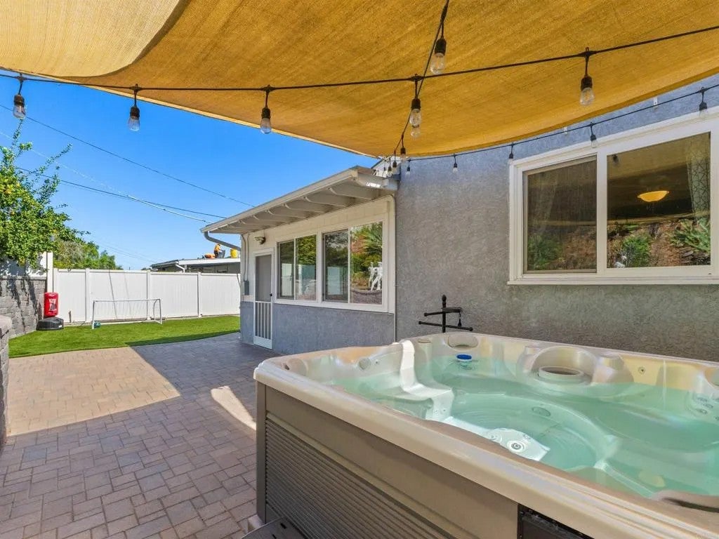 3726 Nassau Drive