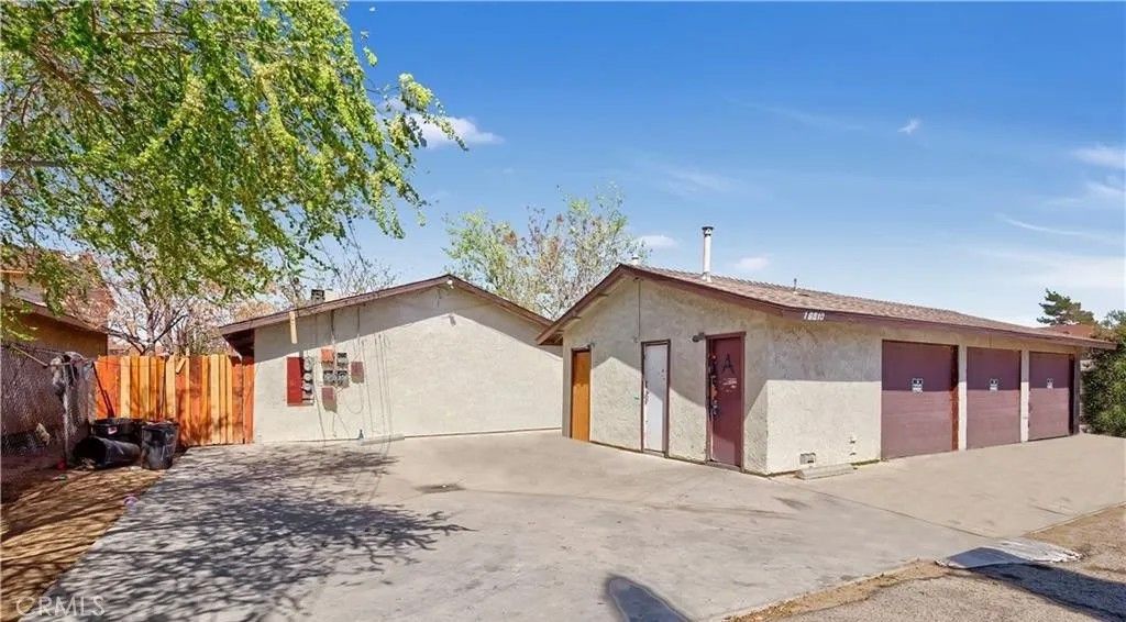 Photo of 16010 Olive St, Hesperia, CA 92345 (MLS # PW26067987)