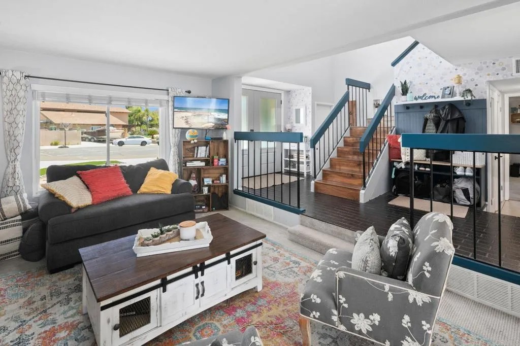 7220 Stratus Court