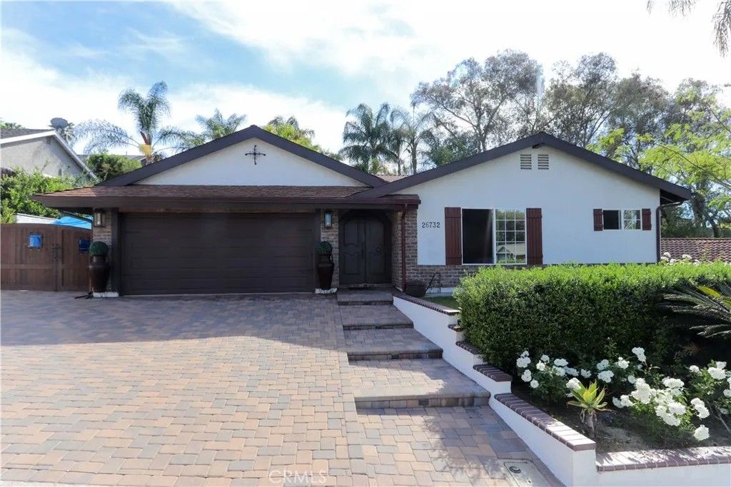 Photo of 26732 Carranza Dr, Mission Viejo, CA 92691 (MLS # OC26079633)