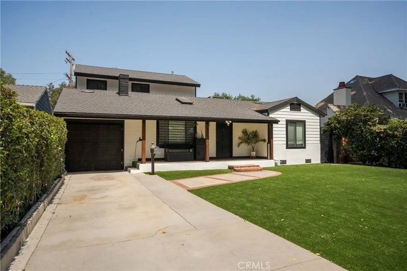 541 Davis